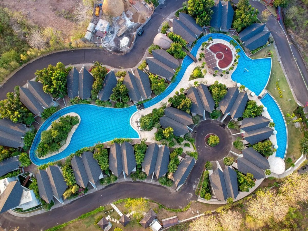 Dancing_Garden1_Drone_07 small